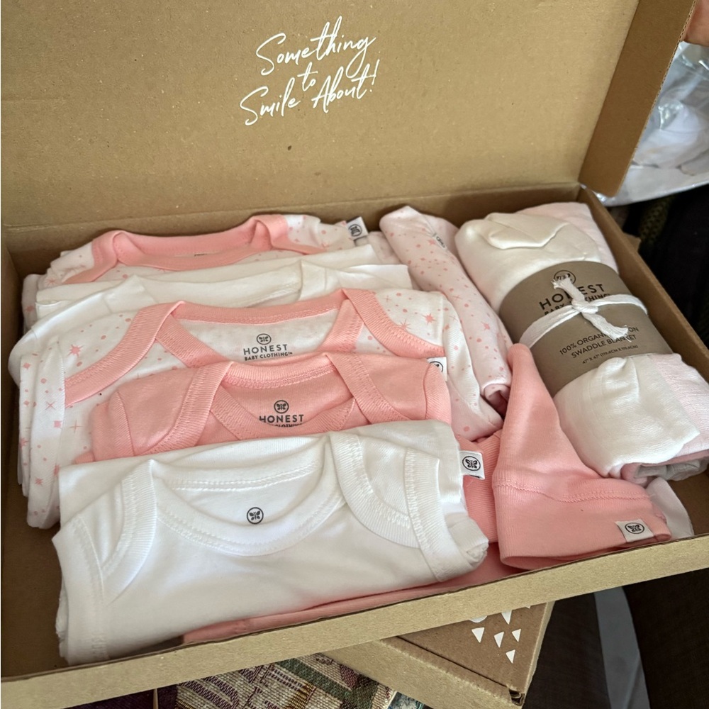 Honest Baby Bodysuit Set in Pink and White